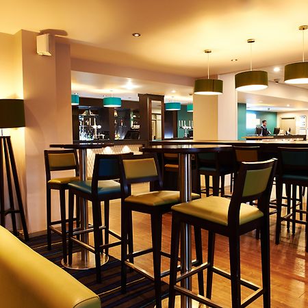 Holiday Inn Express Manchester Airport By Ihg Ringway Esterno foto