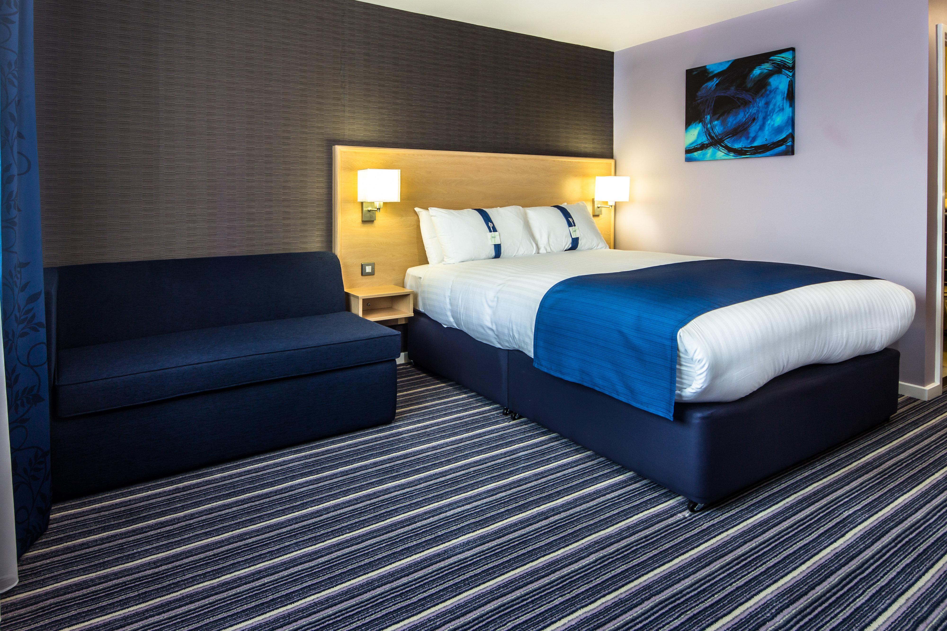 Holiday Inn Express Manchester Airport By Ihg Ringway Esterno foto
