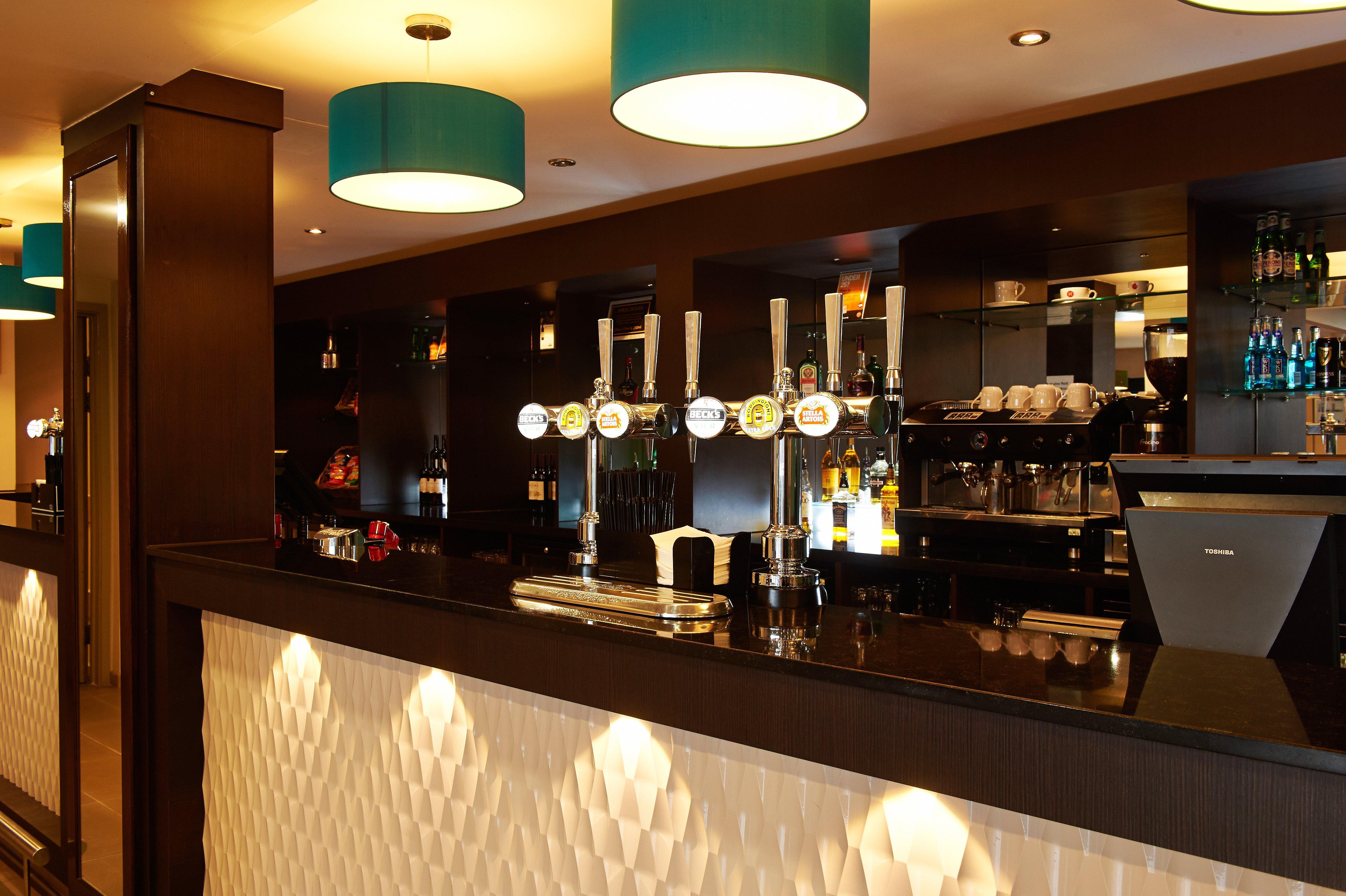 Holiday Inn Express Manchester Airport By Ihg Ringway Esterno foto