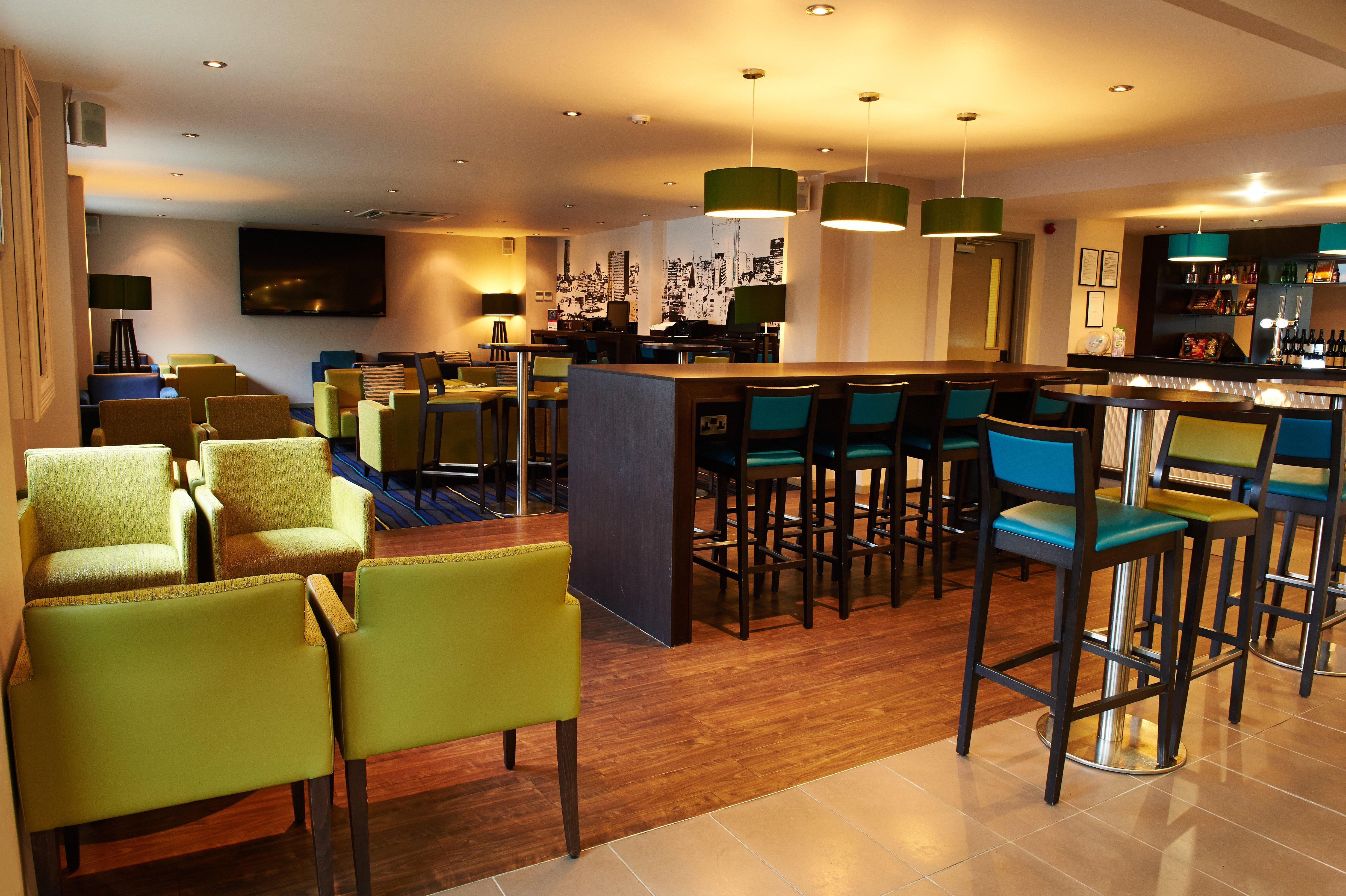 Holiday Inn Express Manchester Airport By Ihg Ringway Esterno foto