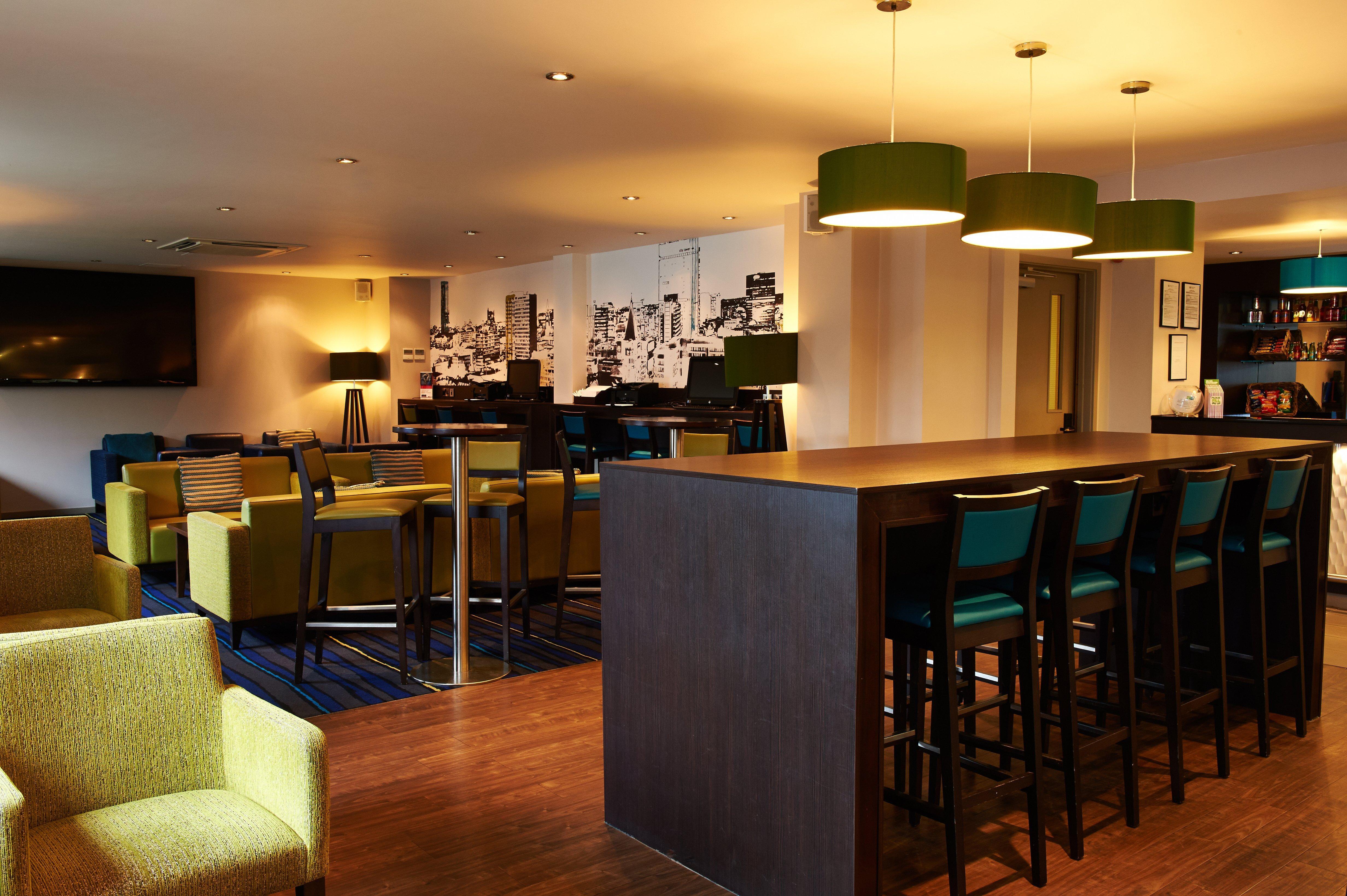 Holiday Inn Express Manchester Airport By Ihg Ringway Esterno foto