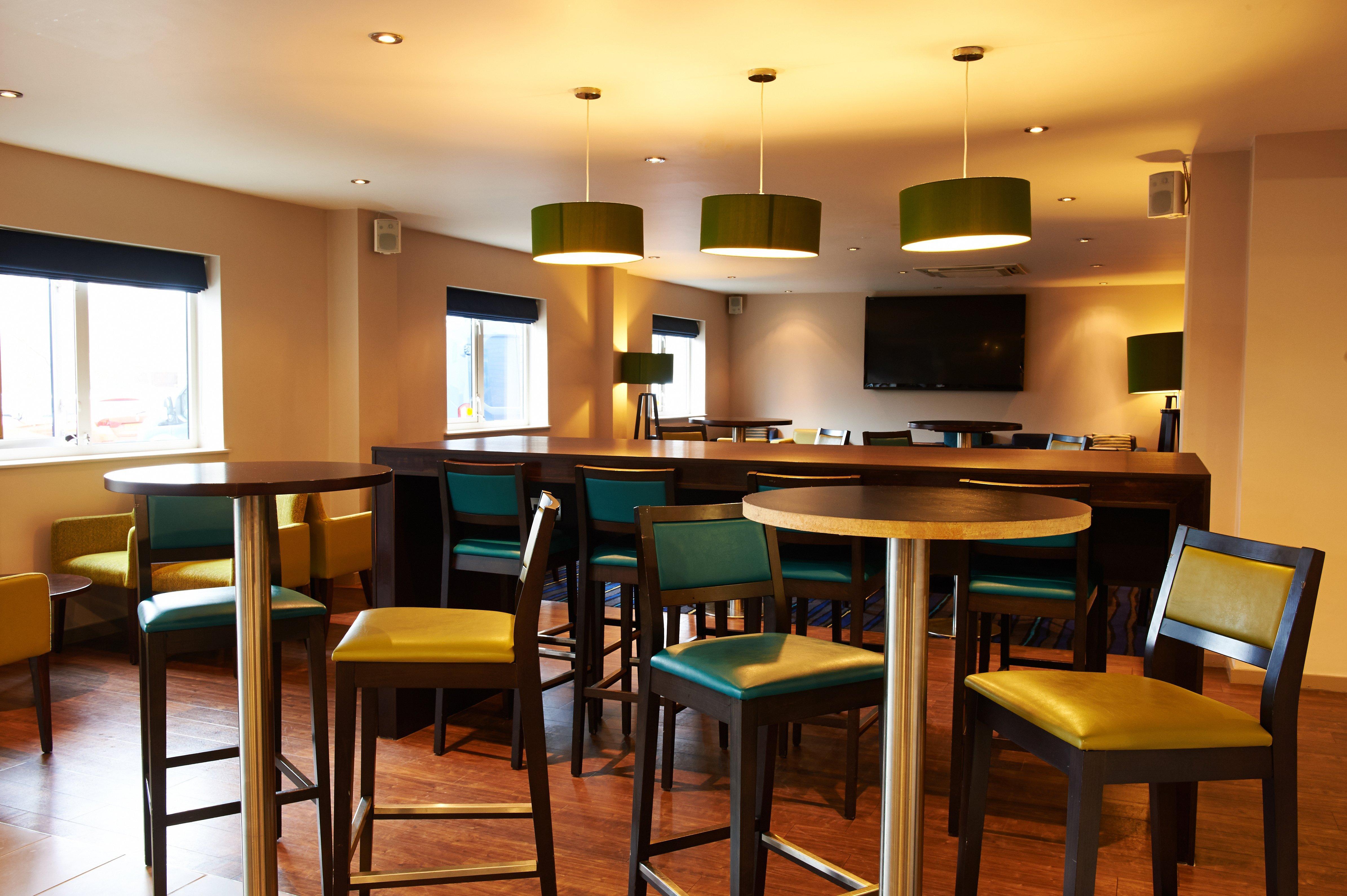 Holiday Inn Express Manchester Airport By Ihg Ringway Esterno foto